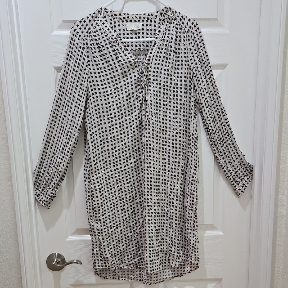Velvet Black and White Patterned Top